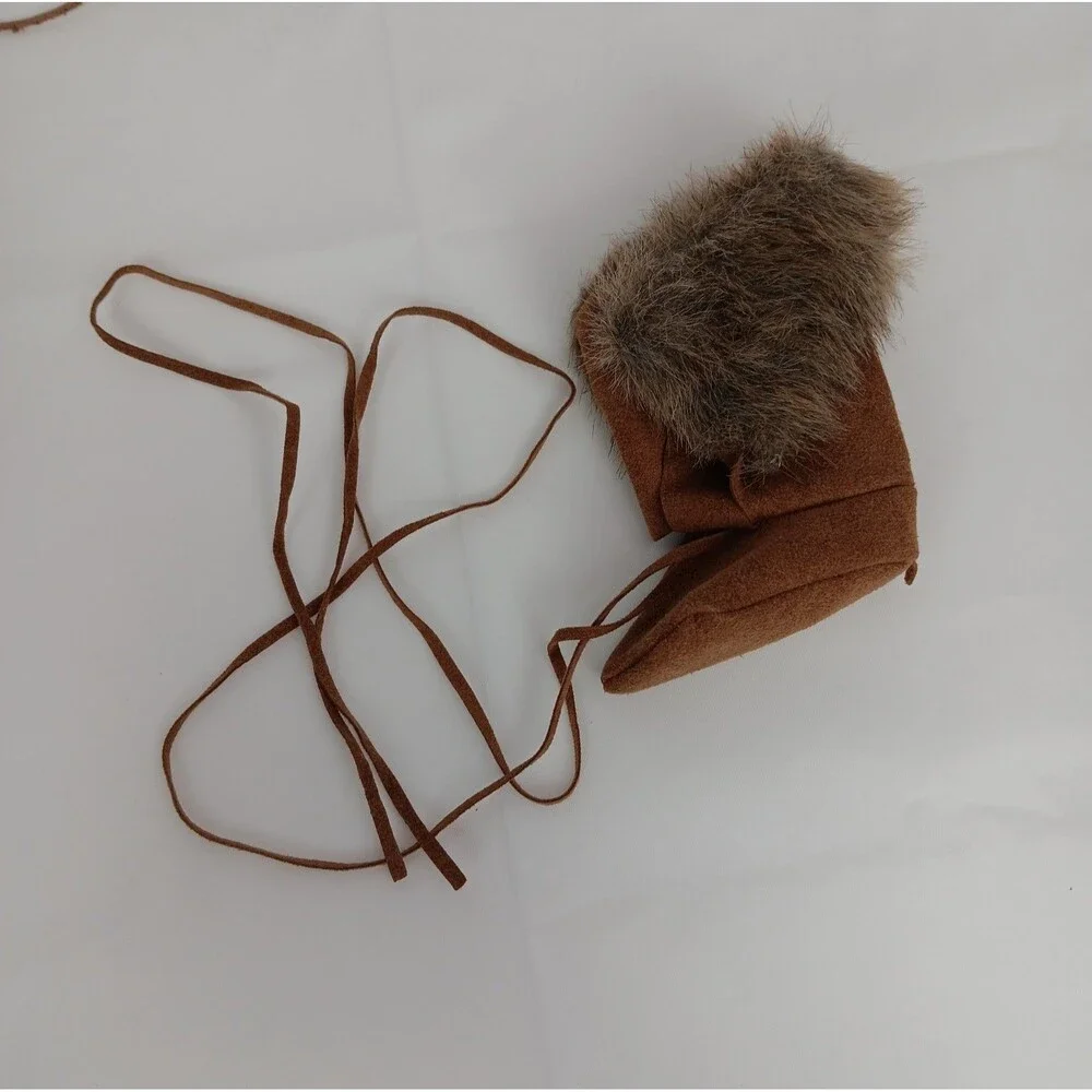 American Girl Kaya Winter Accessory Fur Moccasin Hood & Glove Replacements